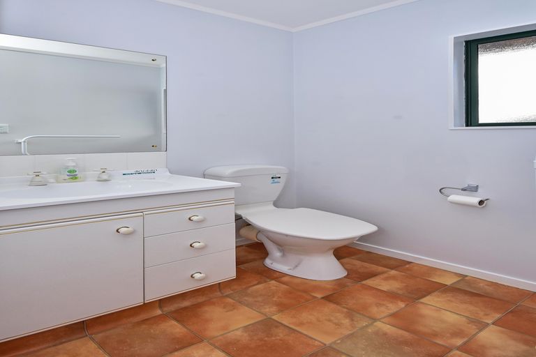 Photo of property in 13b Coolen Place, Tuakau, 2121