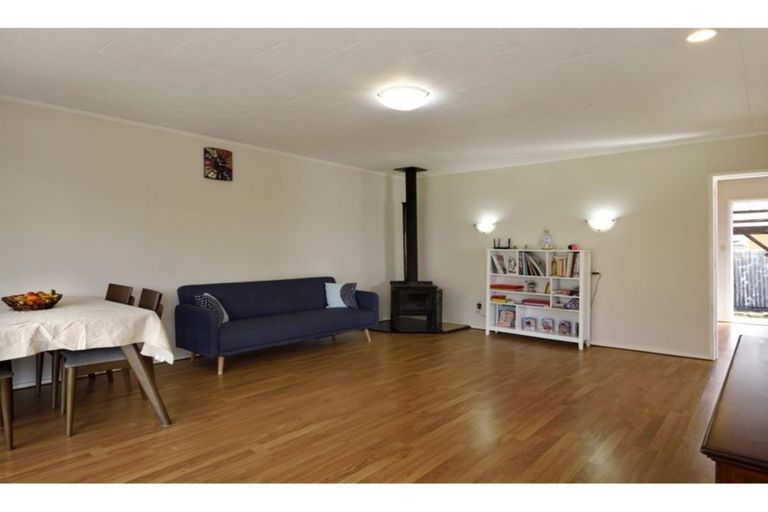 Photo of property in 2/11 Manson Avenue, Stoke, Nelson, 7011