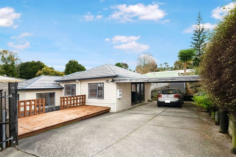 Photo of property in 25a Rehia Road, Massey, Auckland, 0614