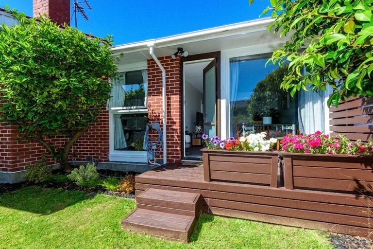 Photo of property in 2/118 Geraldine Street, Edgeware, Christchurch, 8013