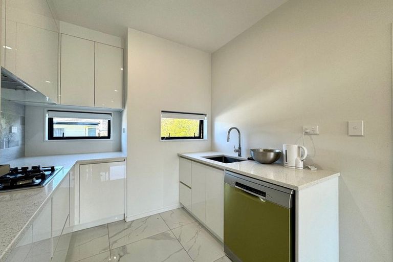 Photo of property in 523f Pakuranga Road, Howick, Auckland, 2010