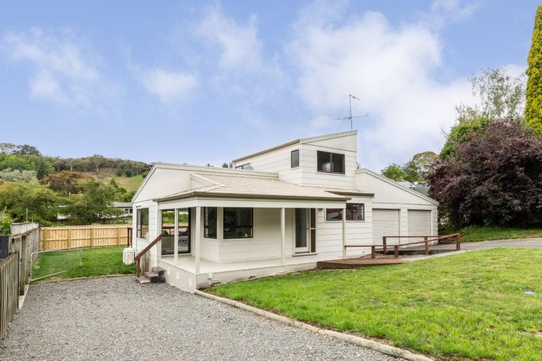 Photo of property in 9 Toop Street, Havelock North, 4130