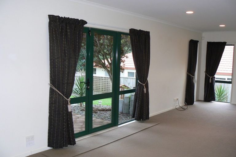 Photo of property in 4 Molyneux Place, Welcome Bay, Tauranga, 3112
