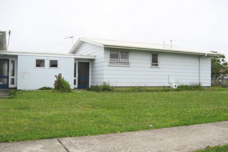 Photo of property in 20 Elmdon Street, Mangere, Auckland, 2022