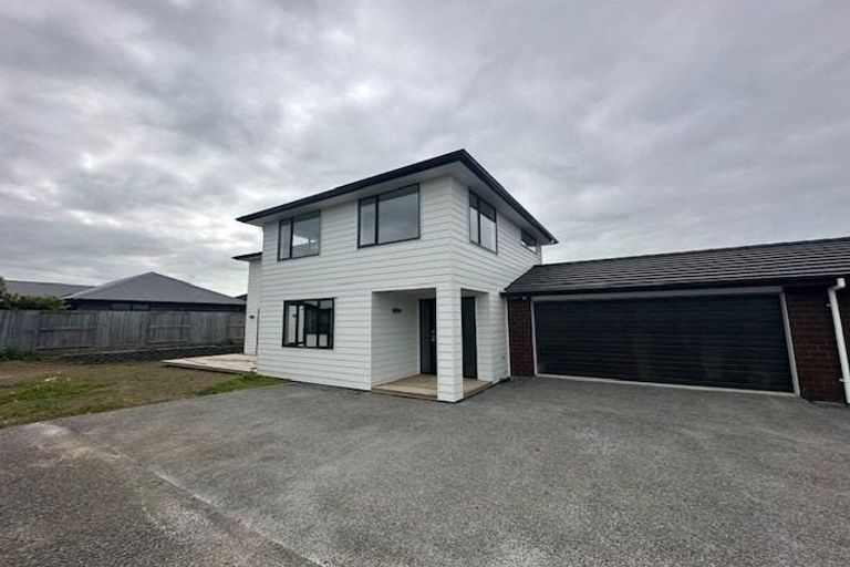 Photo of property in 4 Kaaka Street, Cambridge, 3434