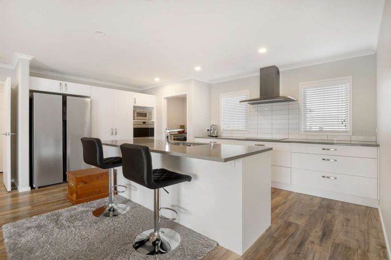 Photo of property in 34 Tirimoana Place, Otamatea, Whanganui, 4501