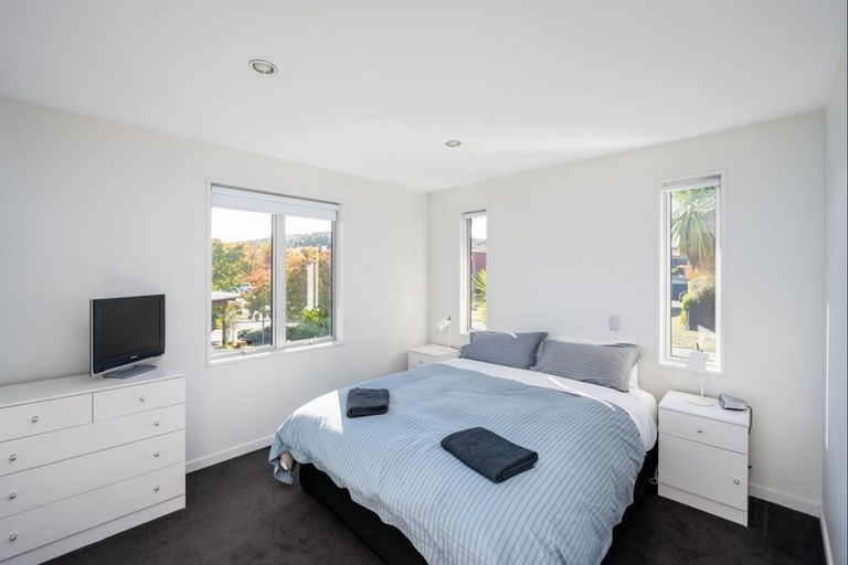 Photo of property in 7 Rata Street, Wanaka, 9305