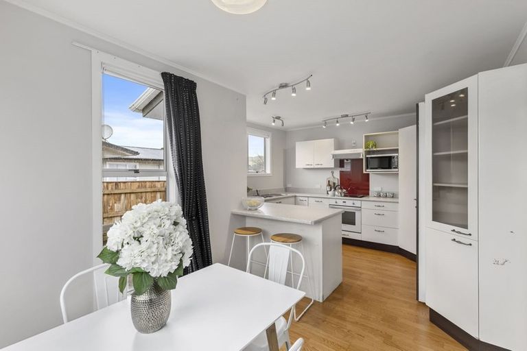 Photo of property in 11 Karamea Grove, Wainuiomata, Lower Hutt, 5014