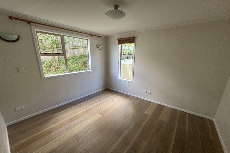 Photo of property in 72 Buckley Road, Southgate, Wellington, 6023