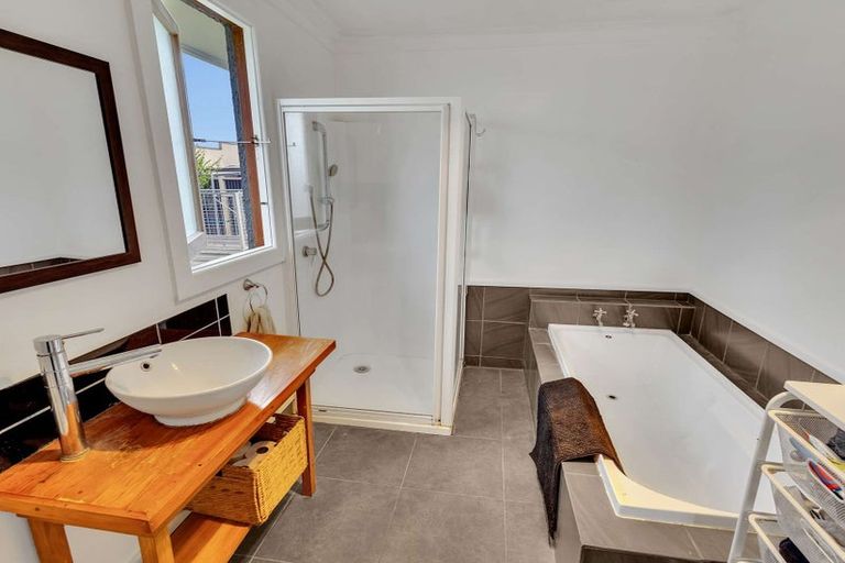 Photo of property in 205 Sylvan Road, Parkvale, Hastings, 4122