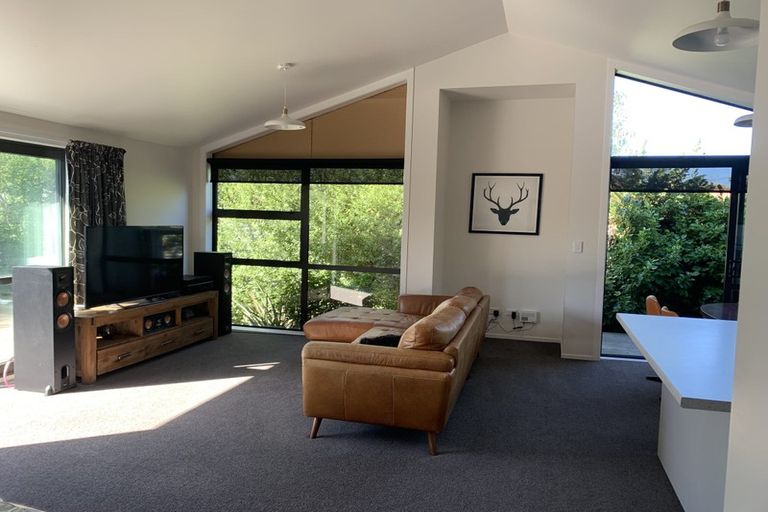 Photo of property in 69 Palmers Road, New Brighton, Christchurch, 8083