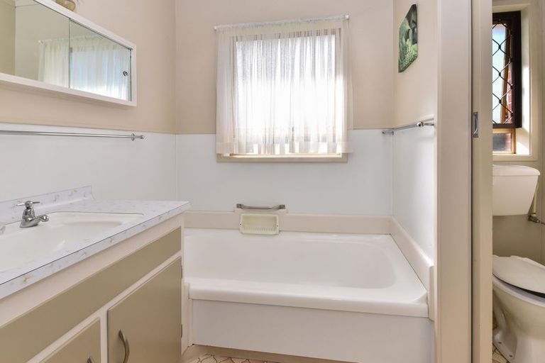 Photo of property in 3/10 Opaheke Road, Papakura, 2110