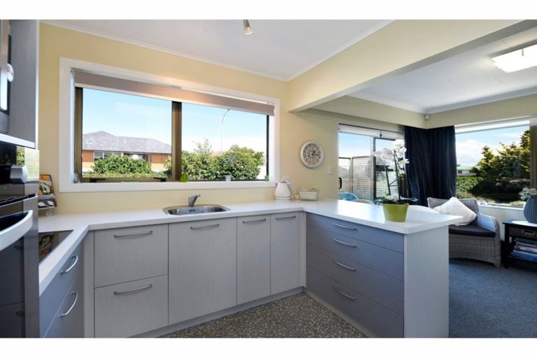 Photo of property in 6 Lincoln Street, Stoke, Nelson, 7011