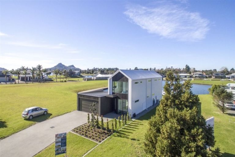 Photo of property in 126 Motu Hei, Pauanui, Hikuai, 3579