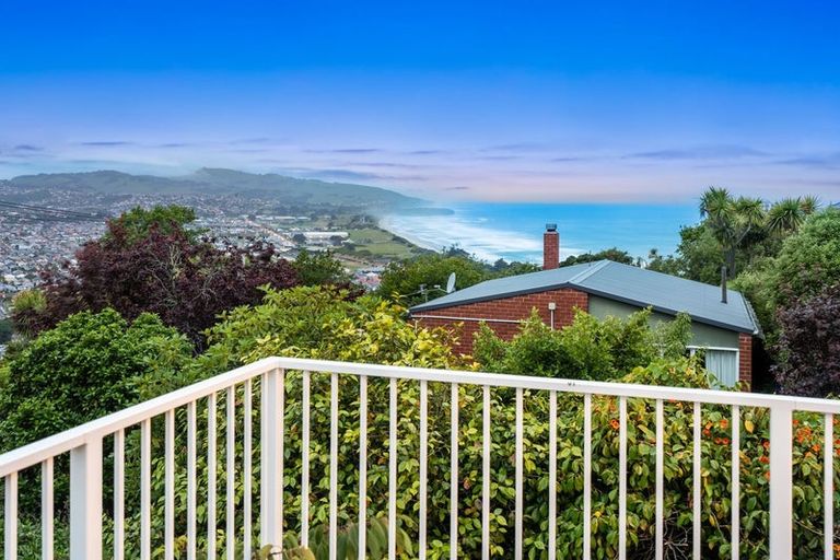 Photo of property in 10 Earls Road, Saint Clair, Dunedin, 9012