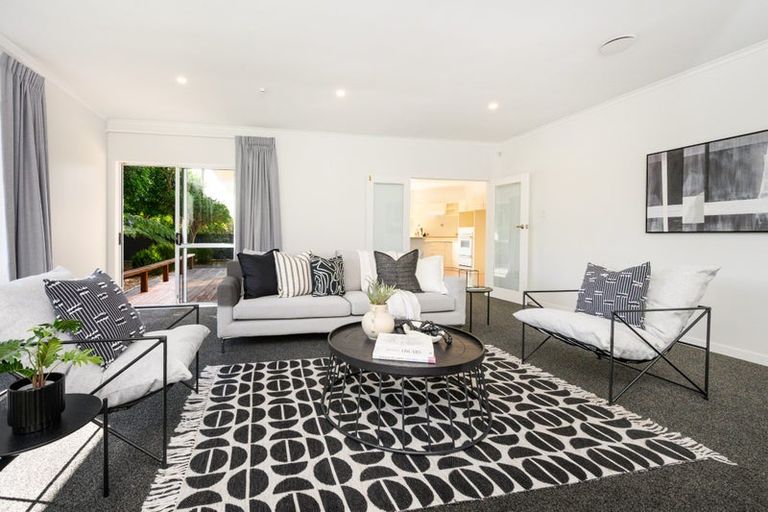 Photo of property in 237 Victoria Avenue, Hokowhitu, Palmerston North, 4410