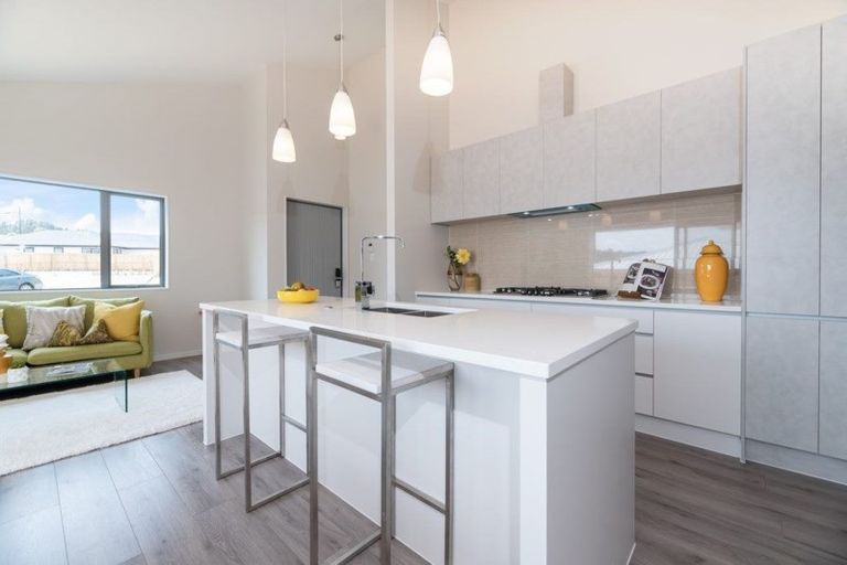 Photo of property in 4 Piccolo Court, Kumeu, 0810