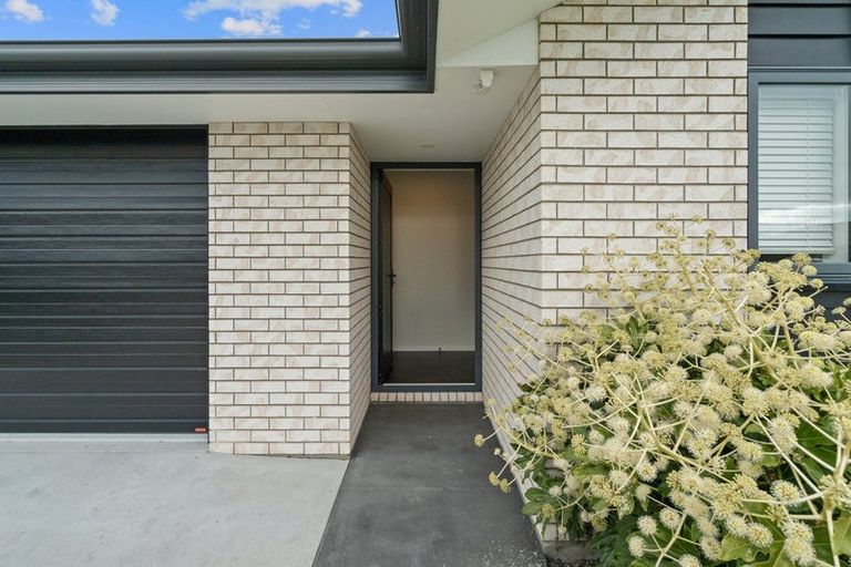 Photo of property in 32 Philippa Drive, Rolleston, 7615