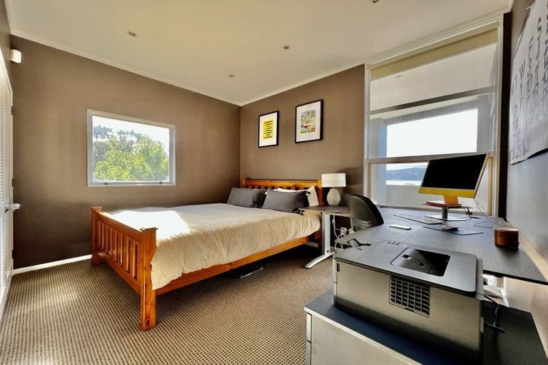 Photo of property in 90b Awa Road, Seatoun, Wellington, 6022