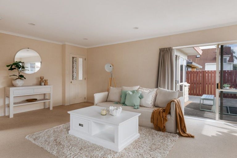 Photo of property in 22 Azalea Dell, Mount Maunganui, 3116