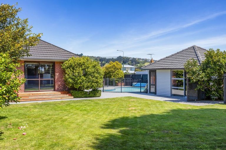 Photo of property in 168 Cashmere Road, Hoon Hay, Christchurch, 8025