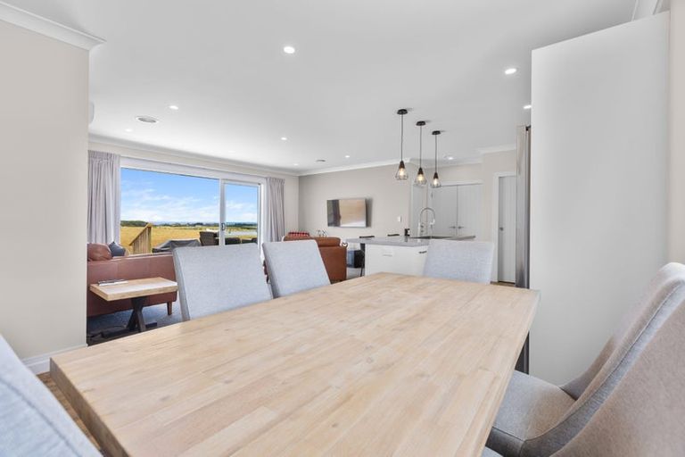 Photo of property in 11 Leith Road, Okato, New Plymouth, 4374