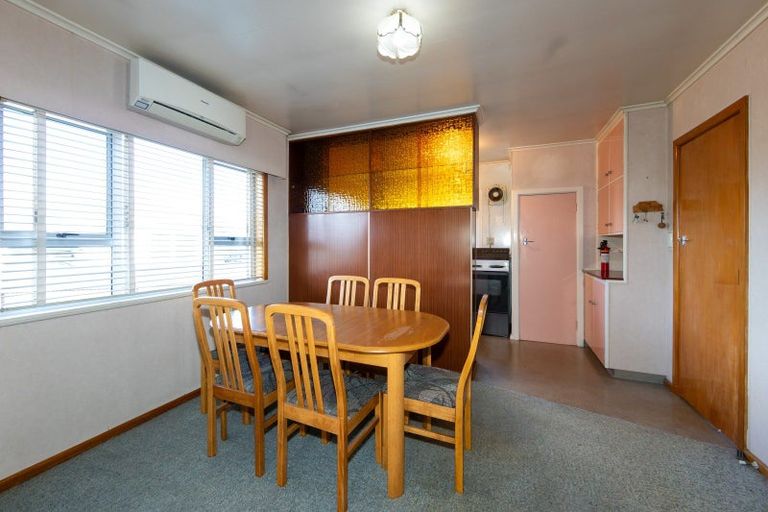 Photo of property in 32 Trinity Crescent, Pirimai, Napier, 4112