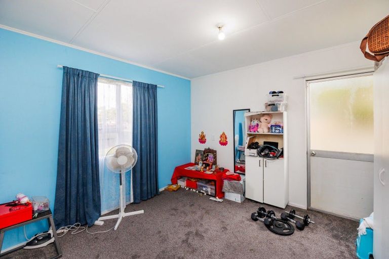 Photo of property in 23a Rhodes Drive, Kelvin Grove, Palmerston North, 4414