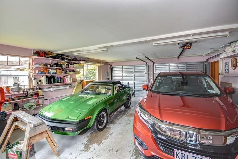 Photo of property in 6 Park Street, Mosgiel, 9024