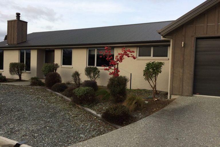 Photo of property in 33 Sunhaven Cove, Cromwell, 9310