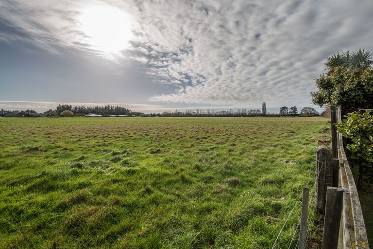 Photo of property in 34 Roydon Drive, Templeton, Christchurch, 8042