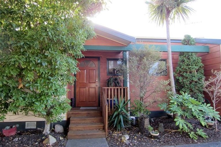 Photo of property in 90a Michael Road, Paraparaumu Beach, Paraparaumu, 5032
