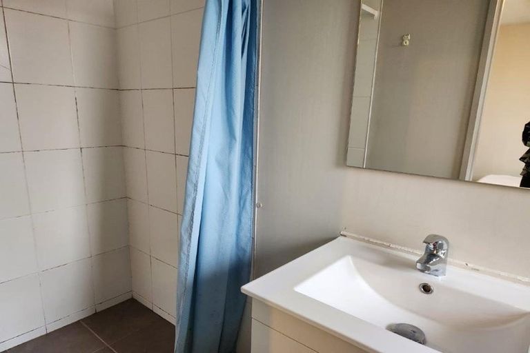 Photo of property in 158a Peverel Street, Riccarton, Christchurch, 8041