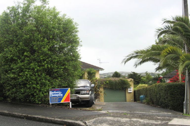 Photo of property in 8 Commins Road, Onerahi, Whangarei, 0110