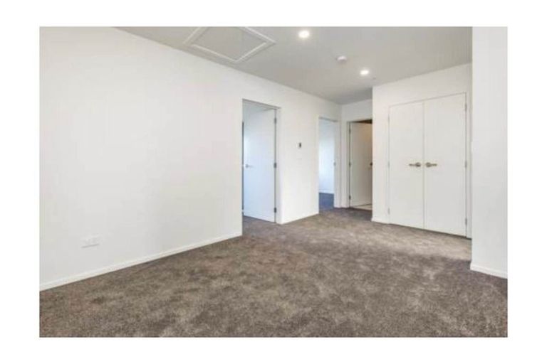 Photo of property in 3/3 Matata Place, Dallington, Christchurch, 8061