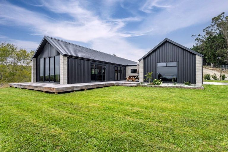 Photo of property in 389 Mount Harris Road, Ikawai, Waimate, 7977