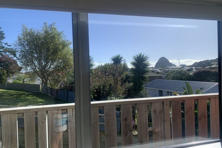 Photo of property in 8 Lavender Close, Spotswood, New Plymouth, 4310