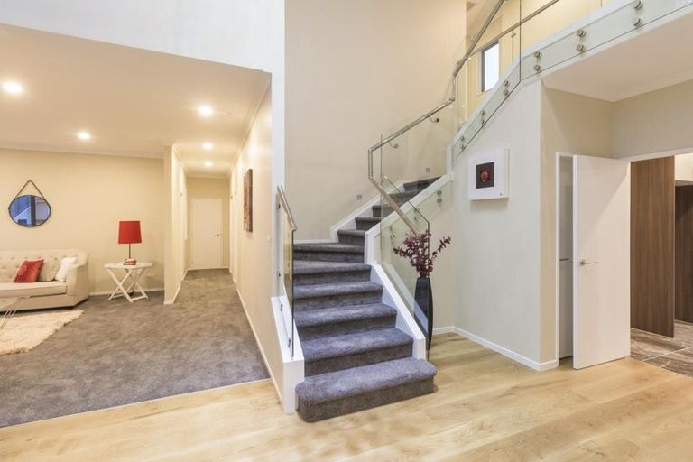 Photo of property in 8 Judith Anne Drive, Pukekohe, 2120