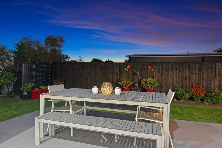 Photo of property in 12 Matuhi Street, Waikanae, 5036