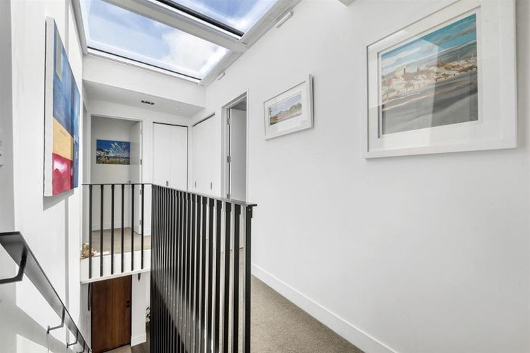 Photo of property in 2a Arthur Crescent, Hauraki, Auckland, 0622