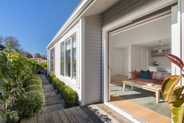 Photo of property in 5 Vesey Drive, Katikati, 3129