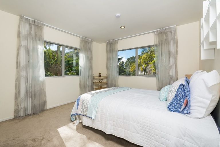 Photo of property in 76b Glamorgan Drive, Torbay, Auckland, 0630