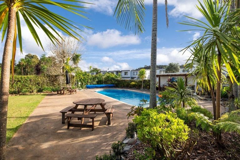 Photo of property in The Grange, 7/92 Bush Road, Albany, Auckland, 0632