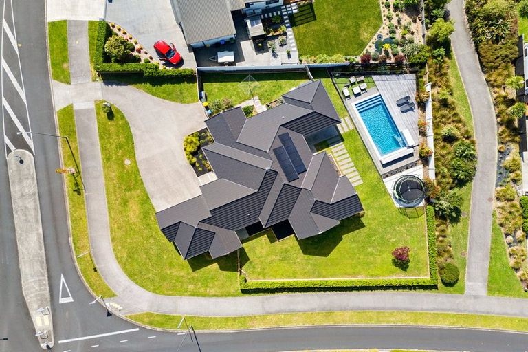 Photo of property in 2 Moemoea Place, Cambridge, 3434