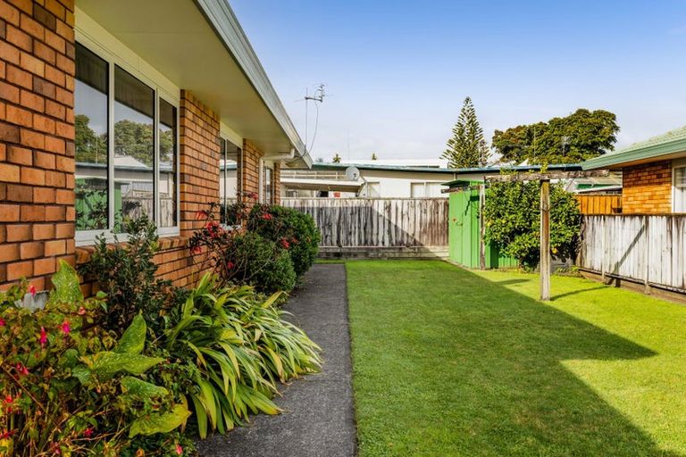 Photo of property in 40 Cutfield Street, Inglewood, 4330