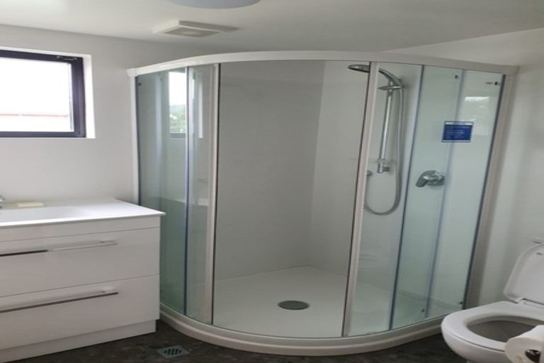 Photo of property in 3/232 Main Road, Tawa, Wellington, 5028