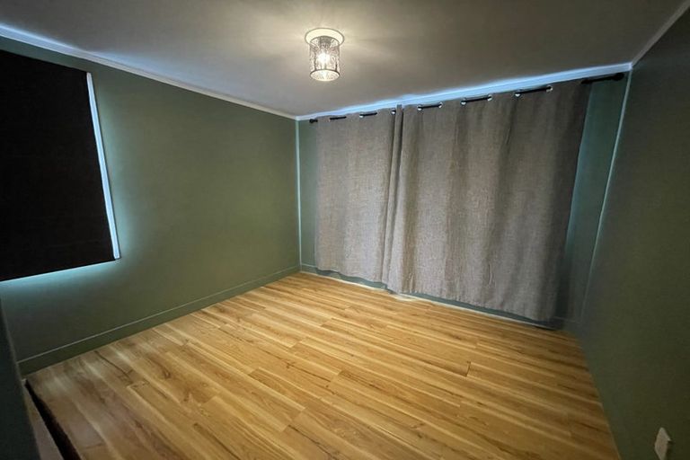 Photo of property in 102u1 Lyall Parade, Lyall Bay, Wellington, 6022