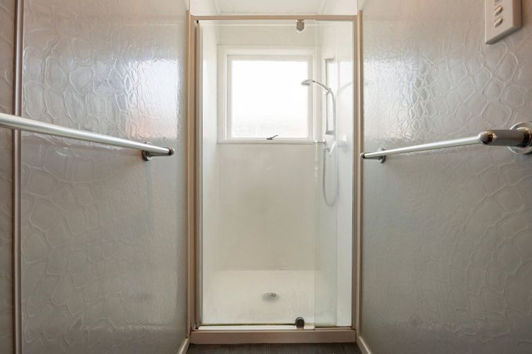 Photo of property in 107 Newcastle Road, Dinsdale, Hamilton, 3204