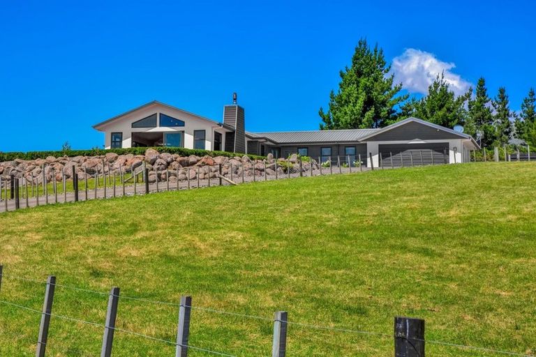 Photo of property in 1759 Mangorei Road, Mangorei, New Plymouth, 4371