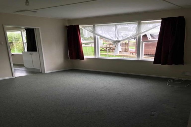 Photo of property in 58 Glendale Road, Glen Eden, Auckland, 0602